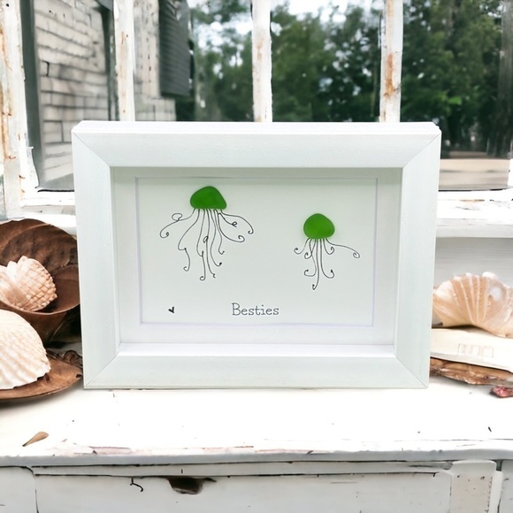 Sea Glass Art Sister Best Friend Present| Friendship Seaglass Jellyfish Gift - Picture 3 of 5